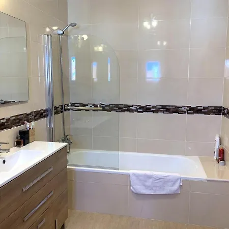 Holiday home House Casa Blanca,