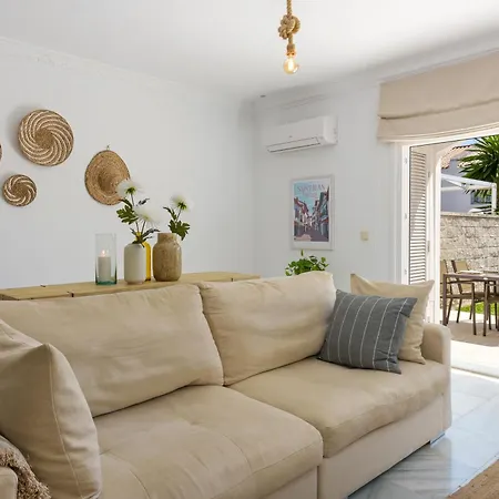 House Casa Blanca, * Manilva
